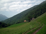 Giro ad anello MONTI VINDIOLO (2056 m.) e VETRO (2054 m.) salendo da ZORZONE-PIAN BRACCA (1122 m.) - FOTOGALLERY